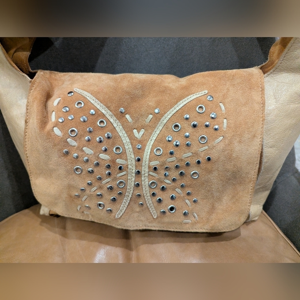 Y2K Arcadia Italy Leather vintage hobo bag gold with butterfly embossing. Rare! - Picture 4 of 15